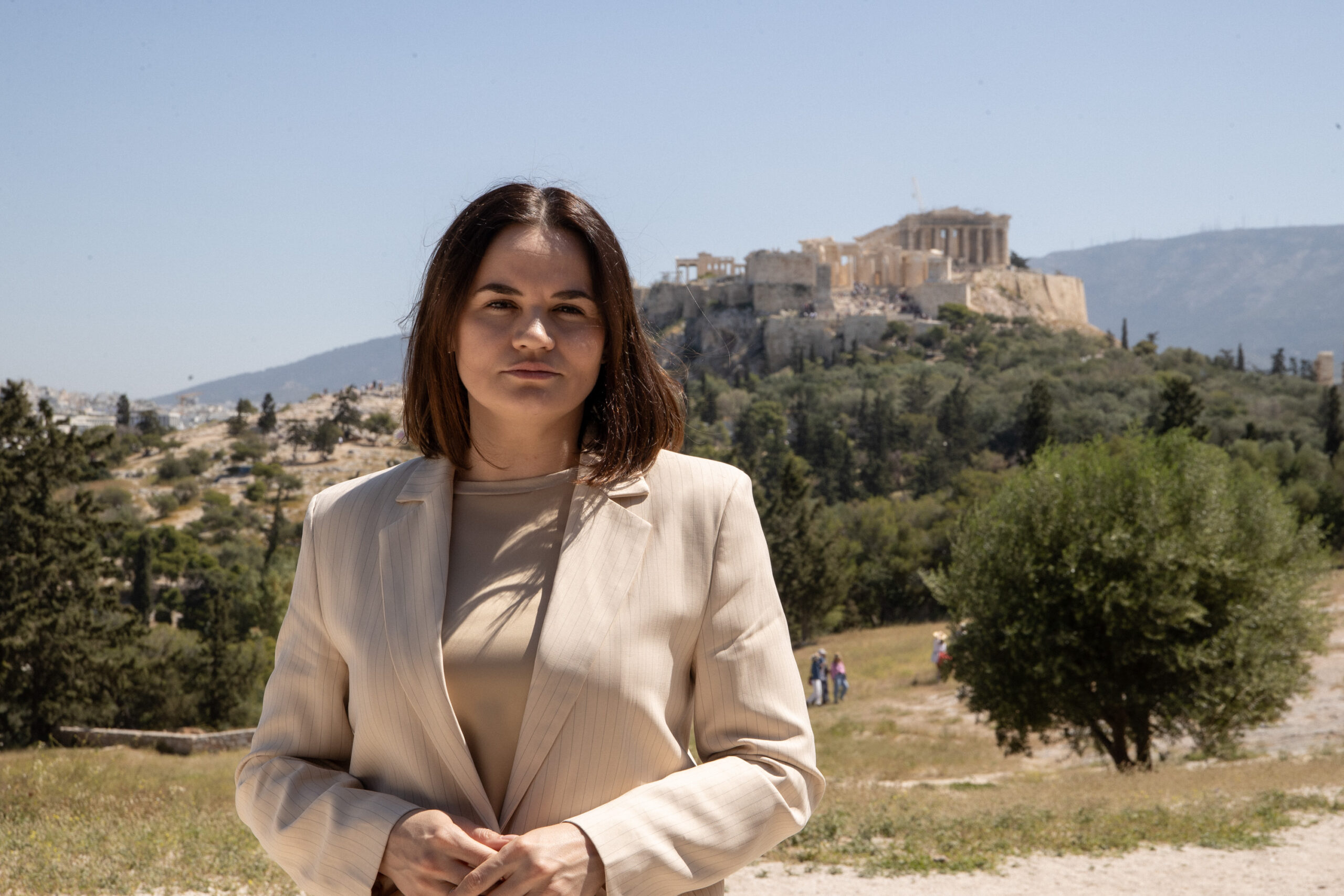 Η Σβιατλάνα Τσιχανούσκαγια επισκέφθηκε την Ακρόπολη κατά τη διάρκεια της επίσκεψης στην Ελλάδα με αφορμή τη συμμετοχή της στο Ένατο Οικονομικό Φόρουμ των Δελφών.