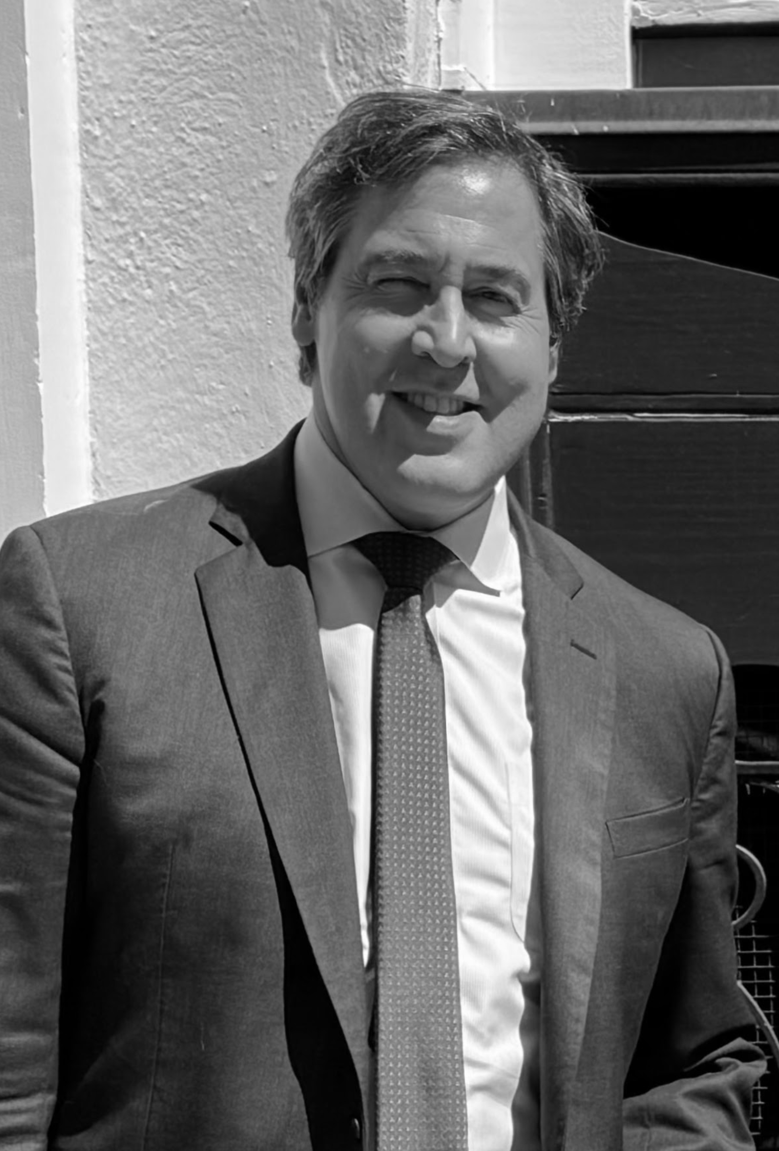 Paul Dans: «Πρώτα η Αμερική» είναι να βλέπεις μέσα από το πρίσμα του τι είναι κυρίως καλύτερο για τον Αμερικανό πολίτη