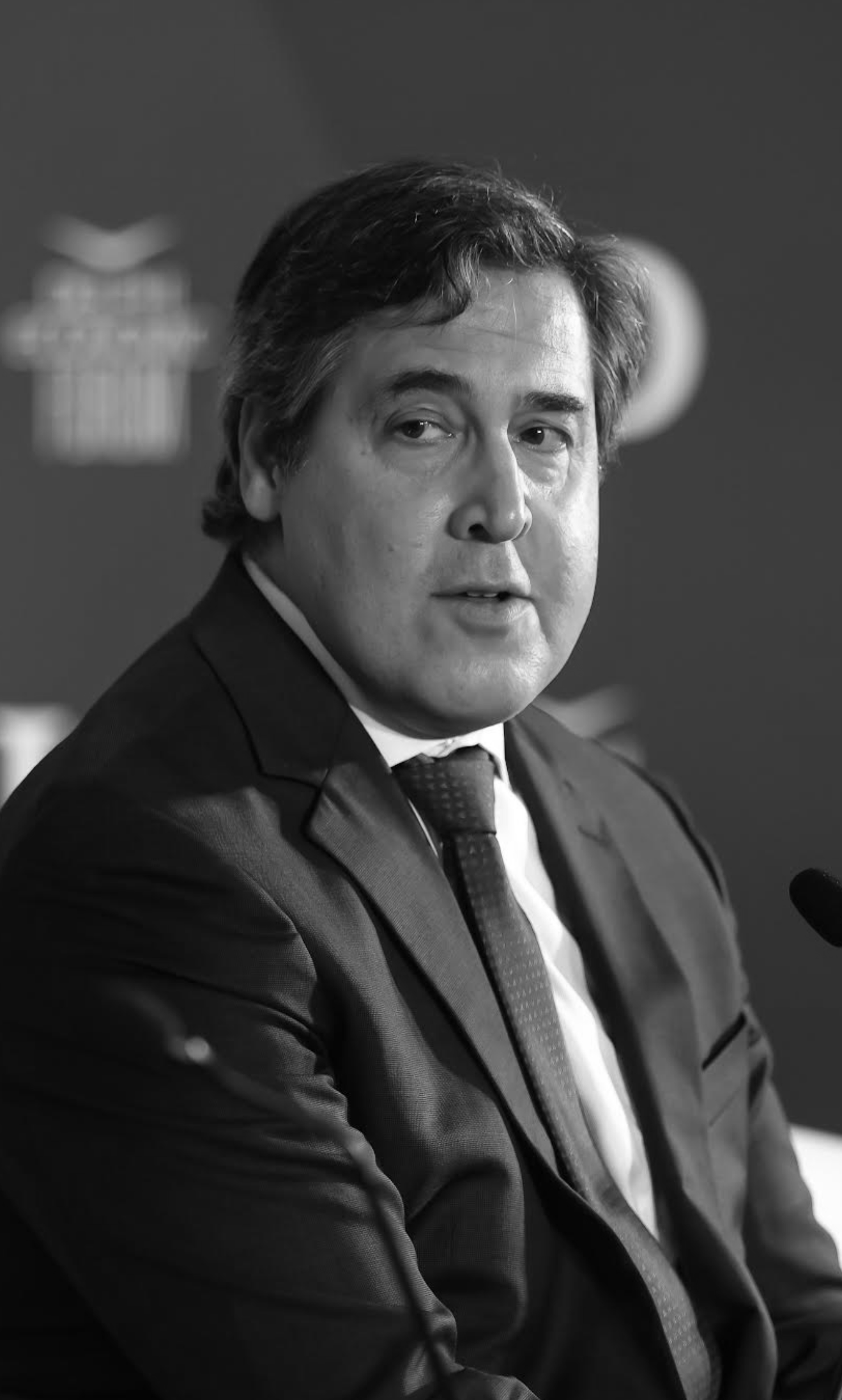 Paul Dans: «Πρώτα η Αμερική» είναι να βλέπεις μέσα από το πρίσμα του τι είναι κυρίως καλύτερο για τον Αμερικανό πολίτη
