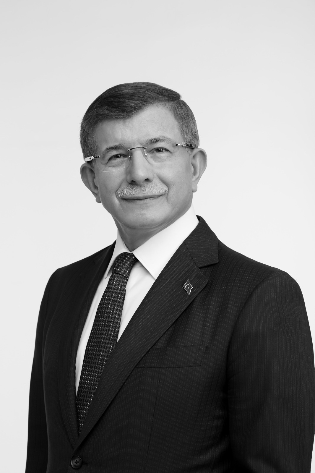 Ahmet Davutoğlu: Δεν είναι λύση να πάμε στη Χάγη