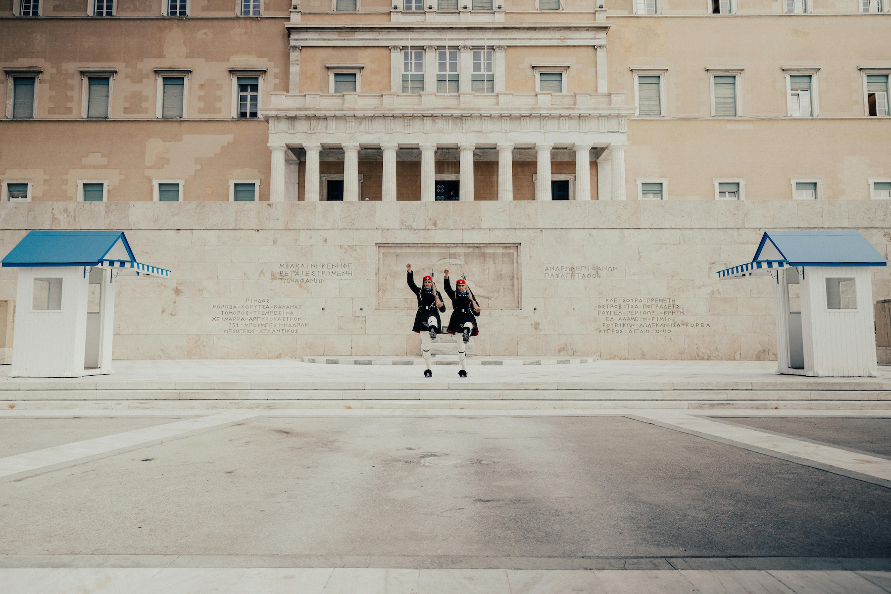 Εκλογικό σύστημα και σκιαγμένοι πολιτικοί