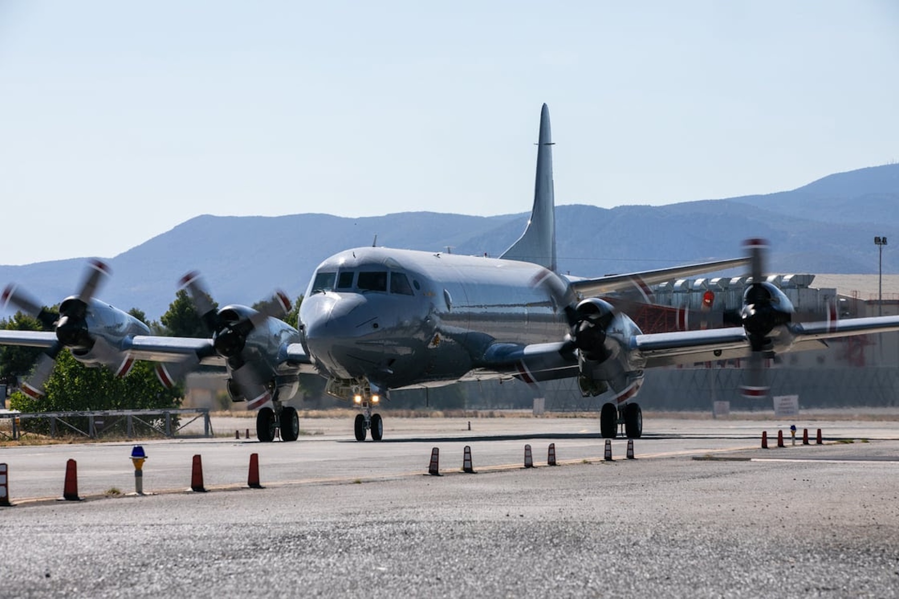 Επιτυχής δοκιμαστική πτήση σηματοδοτεί ορόσημο για τον εκσυγχρονισμό του P-3B Orion στην Ελλάδα