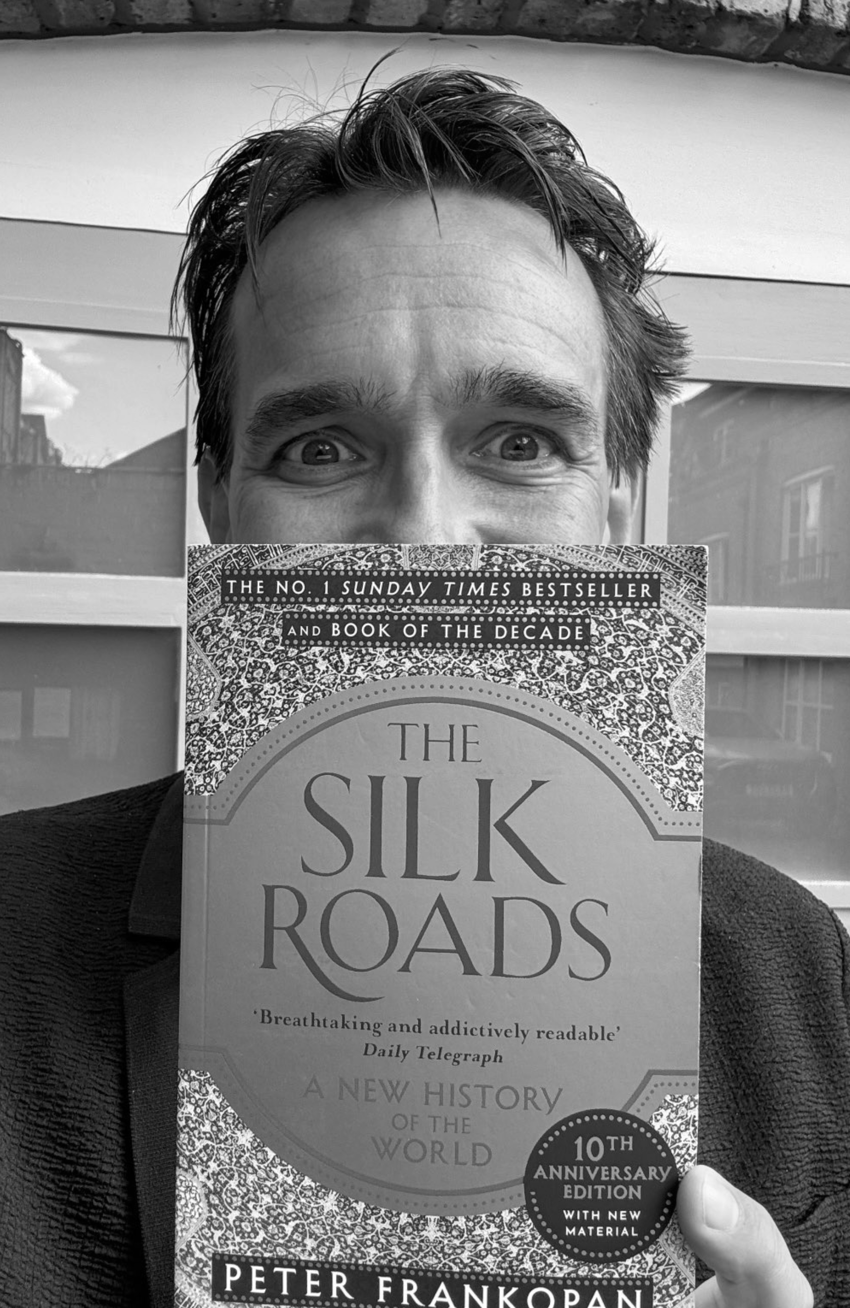 Peter Frankopan: Το φως προερχόταν πάντα από την Ανατολή. Απλώς πρέπει να θυμόμαστε να κοιτάμε προς τη σωστή κατεύθυνση.